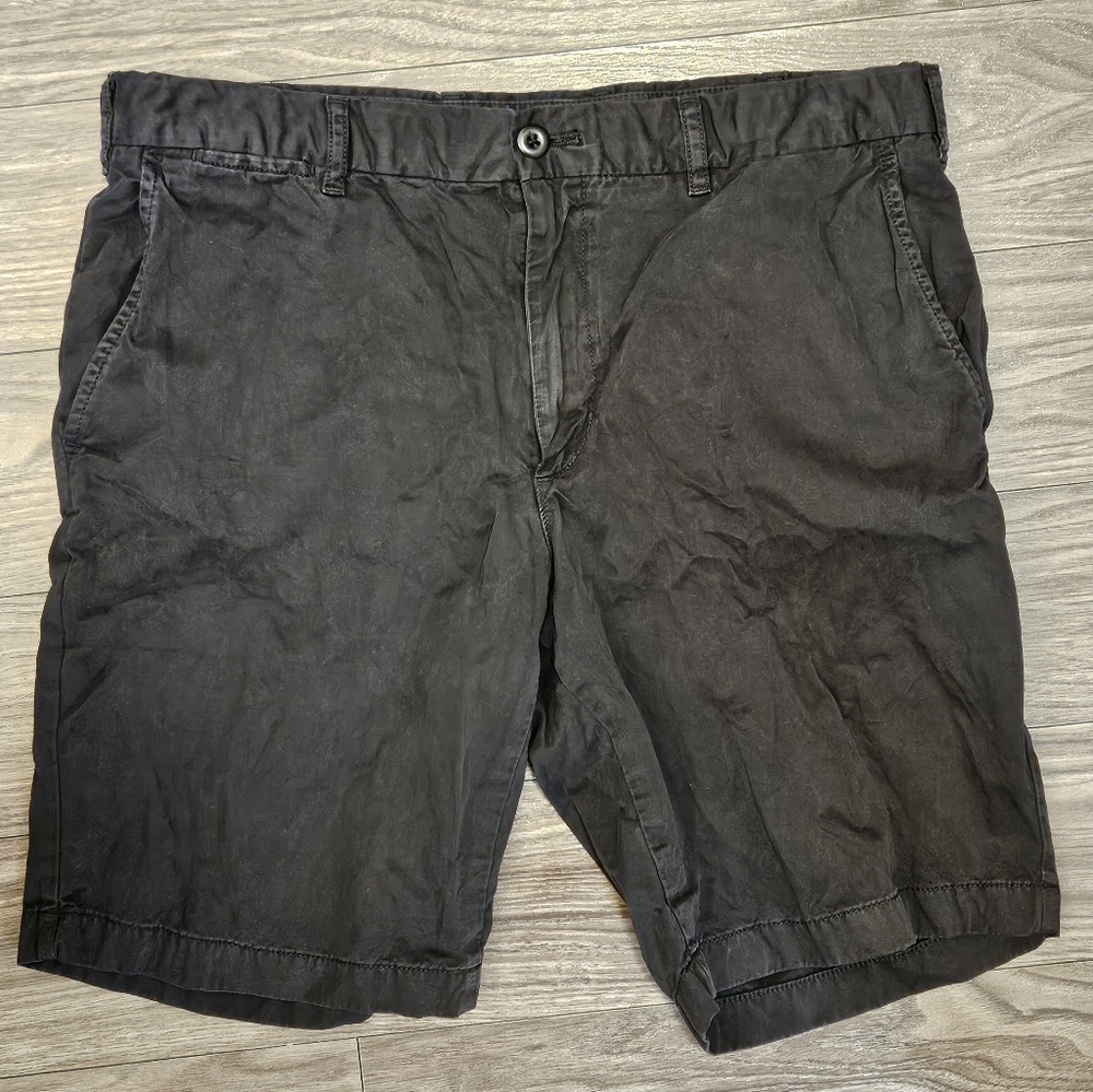 Uniqlo Mens short 9-inch